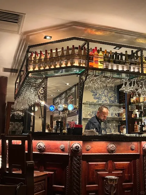 🇬🇧 Glasgow Food | Found an Super Authentic Spanish Paella! 🥘🏴󠁧󠁢