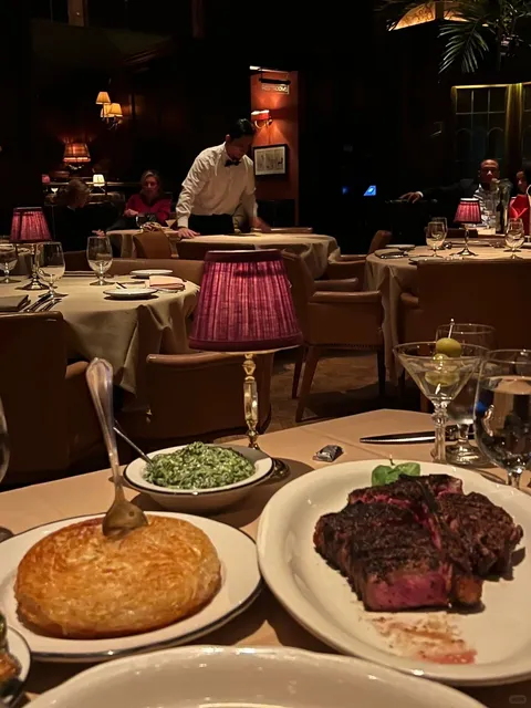 🇺🇸 Philly | 🥩 Butcher & Singer — A Classic Steakhouse