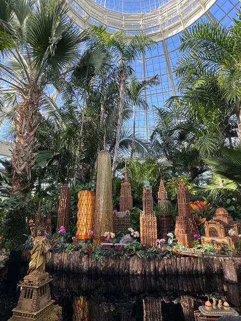 The New York Miniature Train Show - Holiday Train Show NYBG