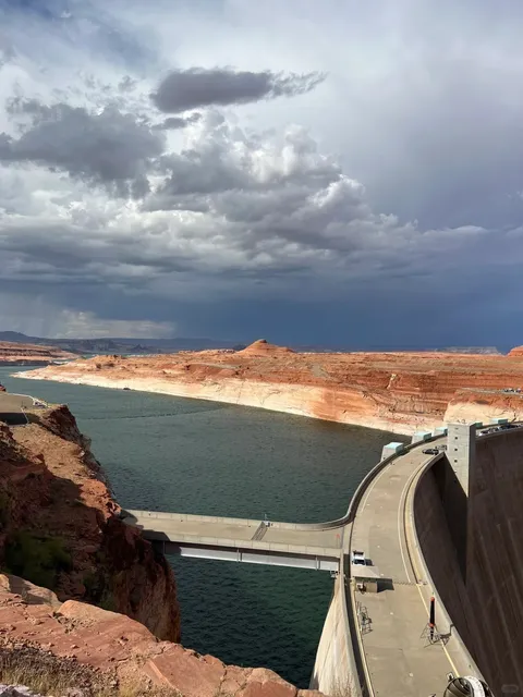 🌄🌵 Page, Arizona: A Desert Oasis of Hidden Gems! 