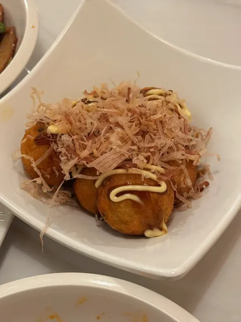 NYU Area｜Sichuan-Style Beef Noodles 🍜 + Spicy Braised Duck Neck