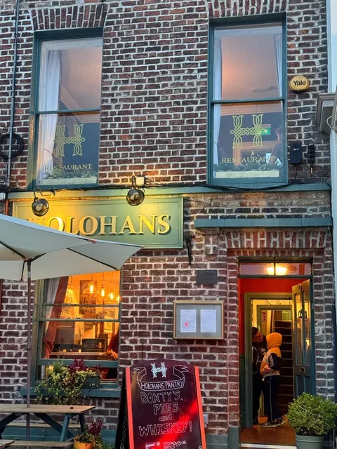 🍲 Belfast Food Gem | HOLOHAN'S PANTRY – A MUST-EAT!