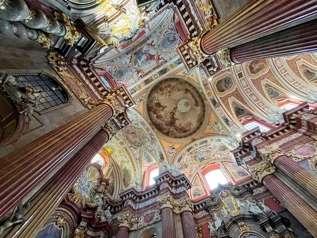 🇵🇱 Poznań | The Uniquely Pink Parish Church 🌸⛪