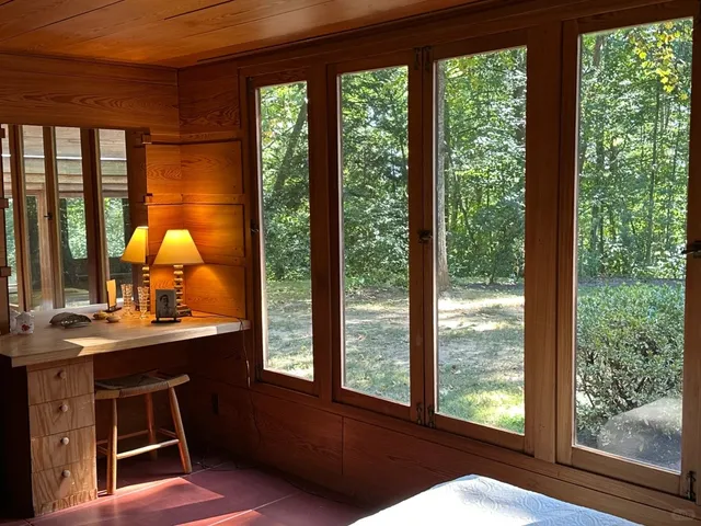 Frank Lloyd Wright's Pope-Leighey House 🏡✨