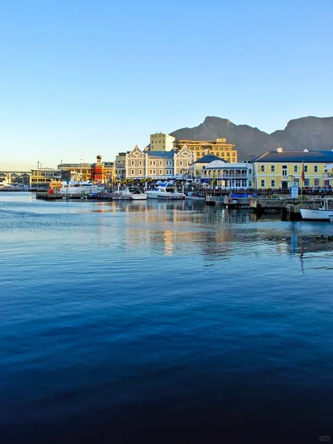 🌊 Cape Town’s Hidden Gem: Victoria & Alfred Waterfront 