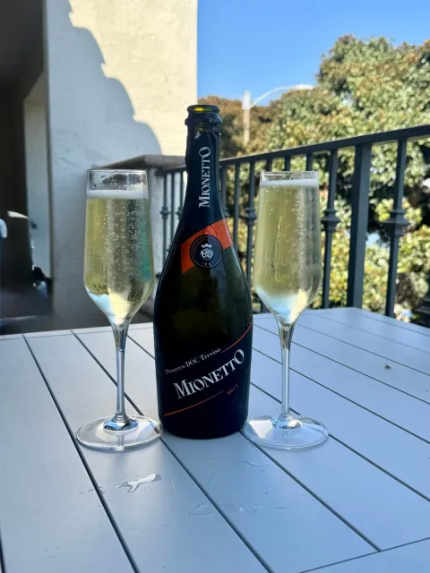 🌊 A Great Place to Relax – Wonderful Resort Stay! 🏨