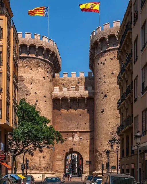 Valencia: The City You'll Never Want to Leave! 😍✨️💕