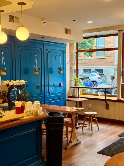 JC's Top Breakfast❤️ Perfect Egg & Sausage Bun Near Home😍