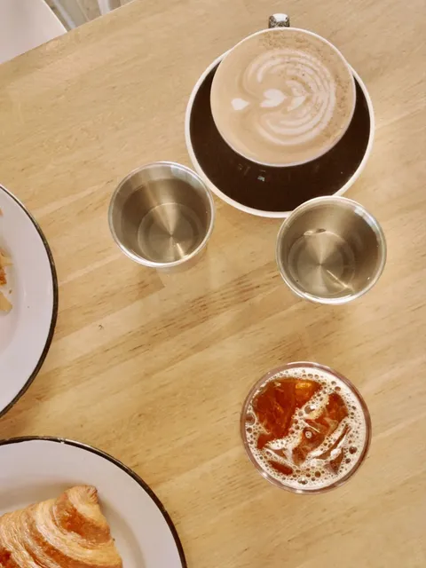 Vesta Coffee Roasters – A Cozy Coffee Spot Where You Pick the Beans! 