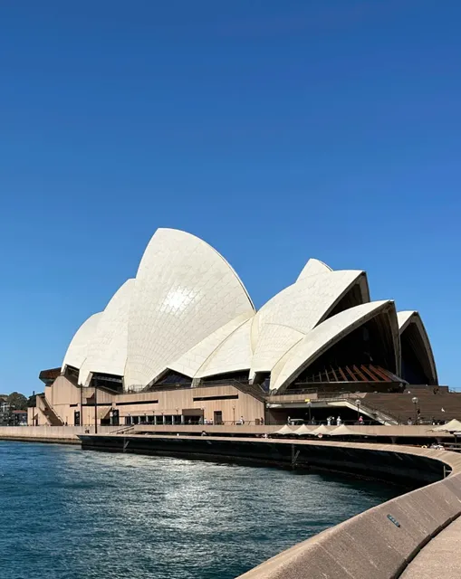 Australia's Top 9 Must-Visit Attractions | Essential Pre-Trip Guide