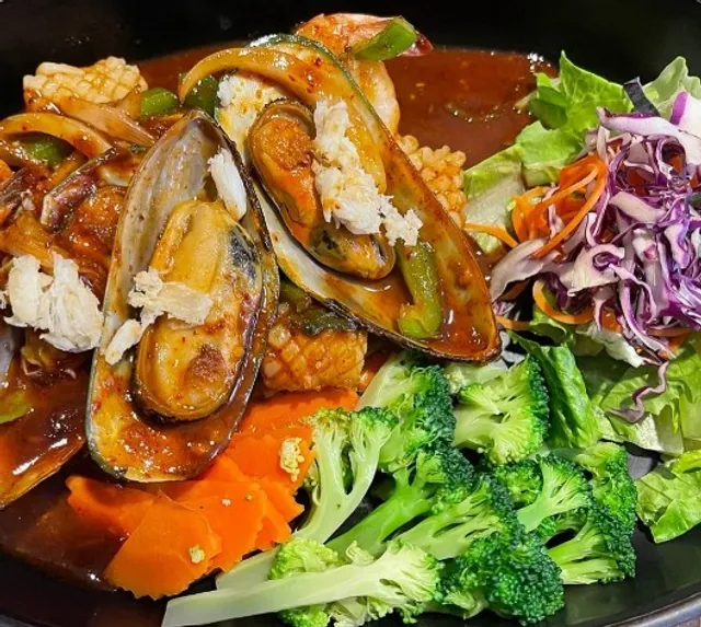 🌿 Patio Thai Restaurant | Richmond's Tranquil Thai Hideaway