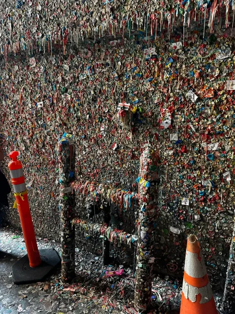 An Amazing Hotel with Superb Location & Tech-Savvy Comfort! 🏨