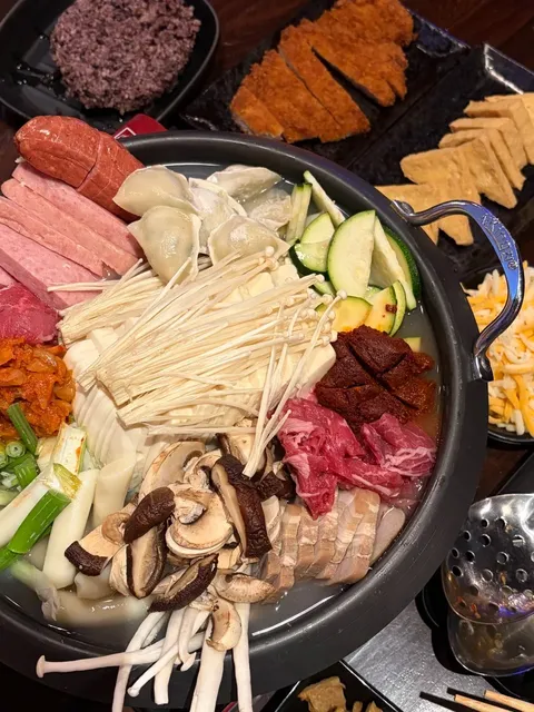 LA Winter Must-Eat: DIY Sundubu Jjigae (Spicy Soft Tofu Stew) 🍲