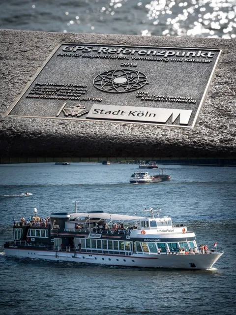 🇩🇪 Cologne Cathedral Ultimate Guide: Best Photo Spots & Tips! 🗺️