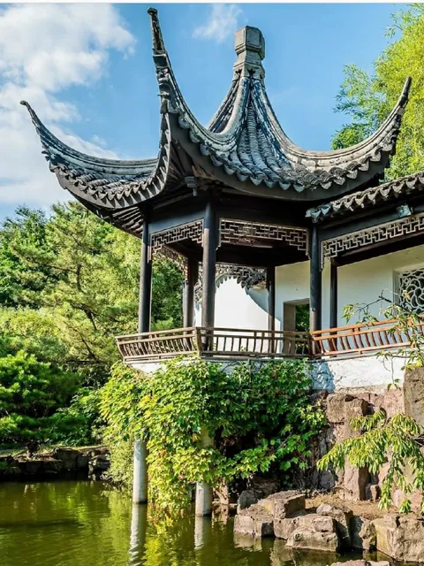 Secret NYC Gem: A Slice of Suzhou in Staten Island! 🏯✨​​