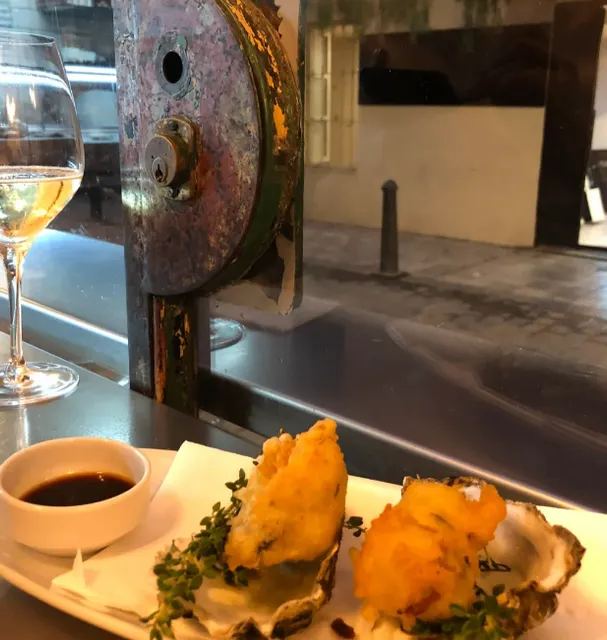 🇪🇸 Warren | Eat oysters only here 🦪 and my mom generates traffic