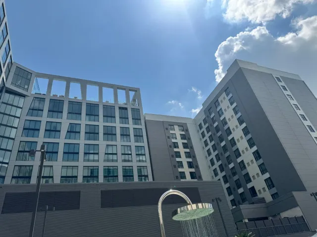 The Perfect Nashville Hotel Stay! 🌞🏊‍♀️