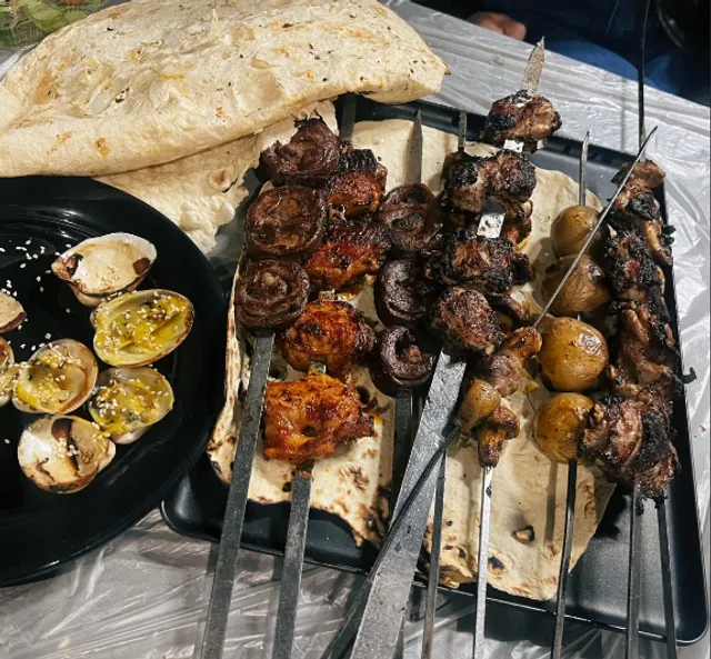 Must-Try BBQ in Tehran's Wealthy District | The King of Cost-Performan
