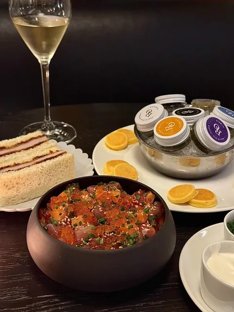 🇺🇸 Napa | Caviar + Champagne Flight ✨ Who Understands the Vibe?