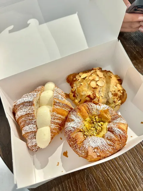 Dallas 🥐 Freshly Baked Croissants 