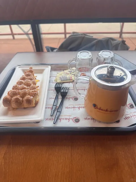 Qahwah House Dallas | A Sip of Yemeni Chai & Warm Butter Bread 