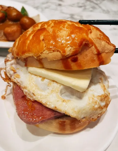 🇭🇰 Richmond’s Best Budget Cantonese Fast Food – Happy Day Cafe!  