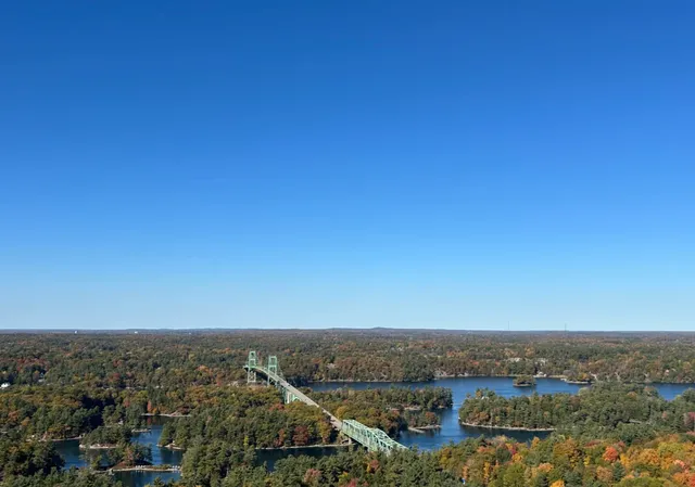  1000 Islands Tower: The Ultimate Bird's-Eye View of Autumn Splendor 
