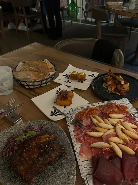 Milan Restaurant Visit ｜Albufera 