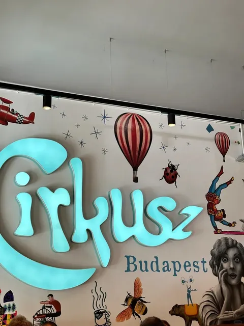 Budapest Food | Circus Brunch 🎪