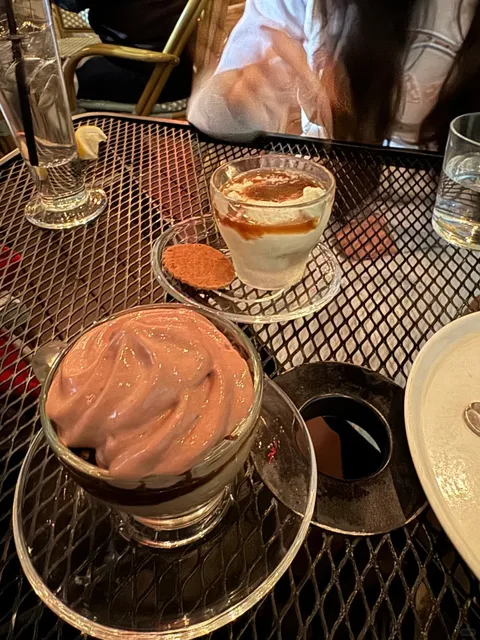 What to Eat in Philly｜Via Locusta 🍝