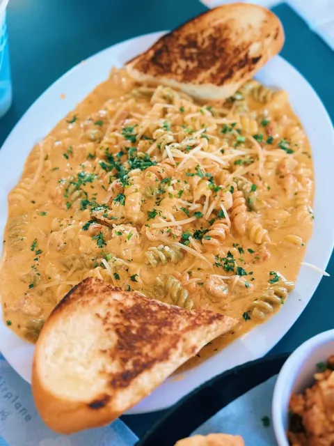 ​​Poor House Bistro: A Taste of New Orleans in Silicon Valley​​ 🌶️🎷