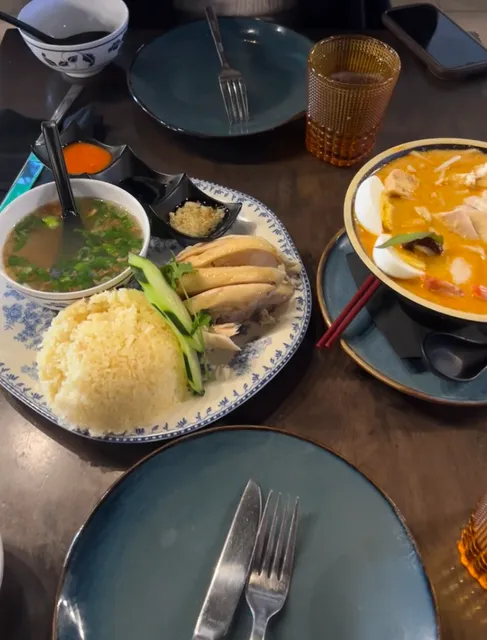 Straits Restaurant | San Jose’s Hidden Hainanese Chicken Gem  