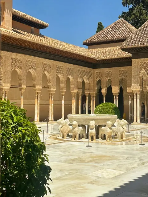 🇪🇸 Granada | Ultimate Alhambra Route Guide + Photo Secrets 🕌⛲️
