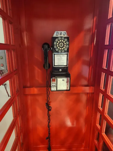 Beautiful, Clean & Convenient Hotel in Miami!!! 🏨