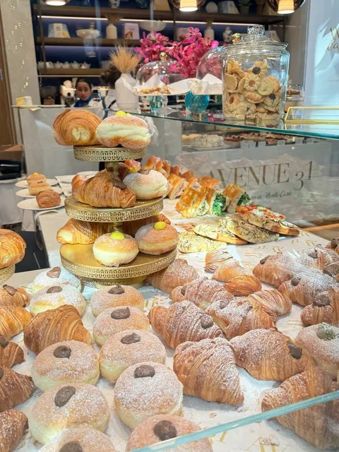 🍩 Brunch Desserts That’ll Make You Fall in Love at First Bite!