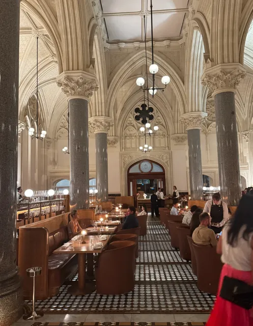 Reine & La Rue | Melbourne’s Most Stunning French Dining Experience ✨