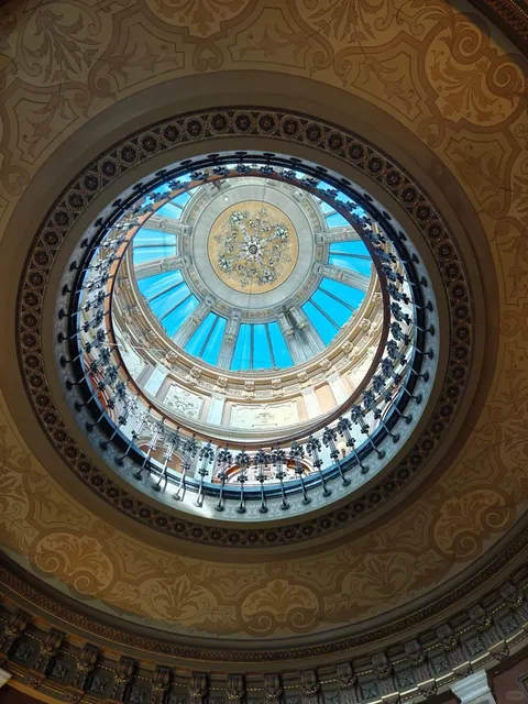 🇳🇱 Netherlands | Oldest Museum Adventure – Day 124