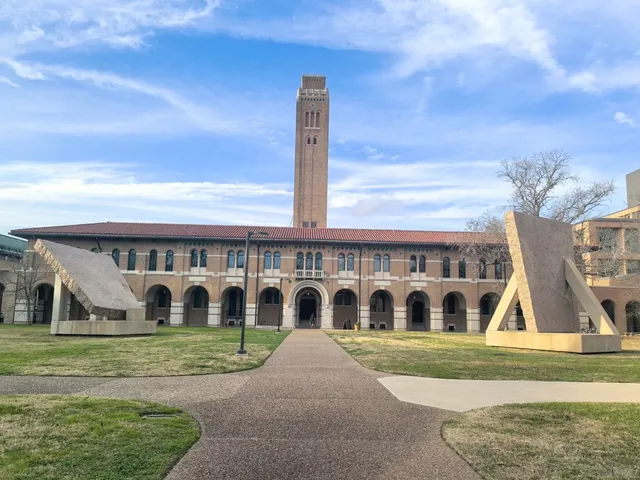 🚀 Houston One-Day Itinerary: NASA Space Center & Rice University