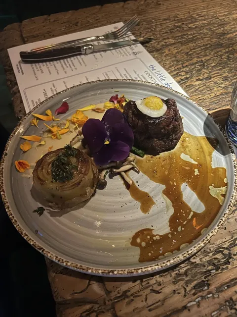 The Little Door Beverly Hills Restaurant 🌟