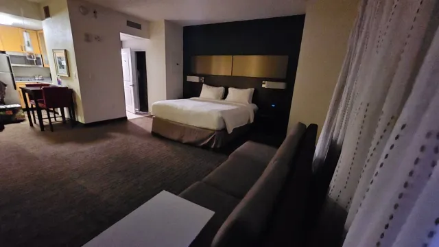 The Perfect Location! 🏙️🗺️💖