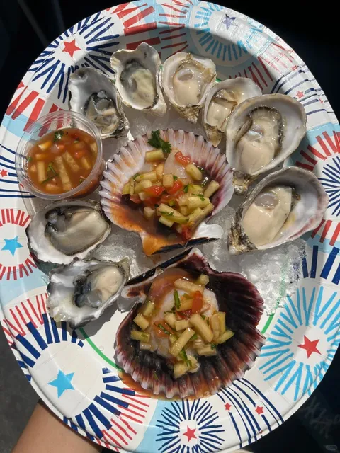 ​​🦪 Hollywood Farmers’ Market | LA’s Best $30 Oyster Feast! 🌊✨​​