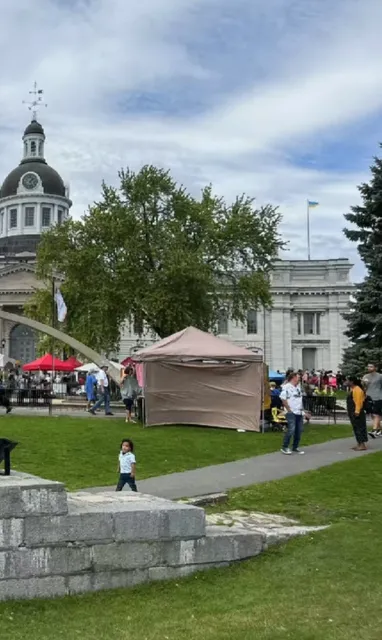 Kingston: Where Limestone Whispers & Time Slows to a Heartbeat