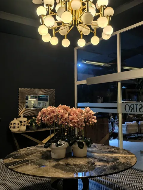 🇳🇬 Abuja Dining with a View | Tulip Bistro - Wuse’s Sky-High Gem! 🌃