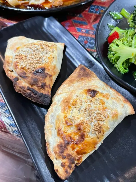 NYC Xinjiang Gem — This Big Plate Chicken is Legendary! 🐔🔥