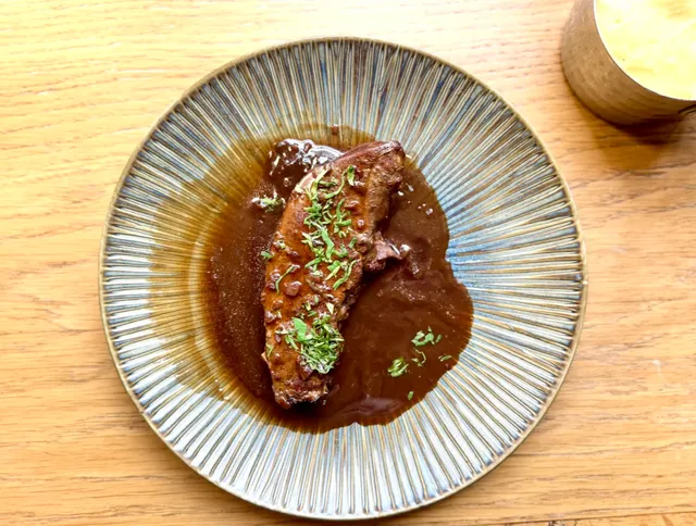 ​​🇫🇷 Strasbourg | La Hache: A Cozy Franco-Alsatian Bistro! 🍷✨​