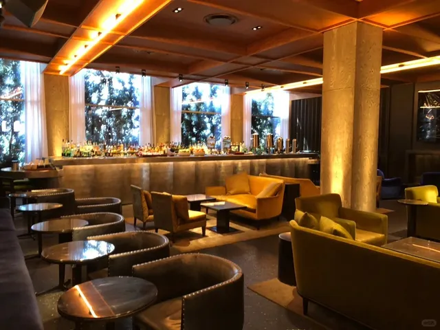 New York's Cool Hotel: Public Hotel (2)🌟