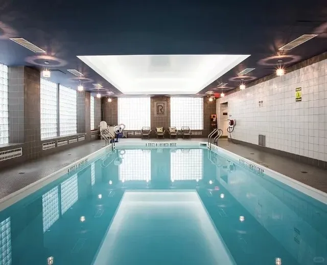 Ritz Plaza Luxury Apartments in Midtown Manhattan 🏙️