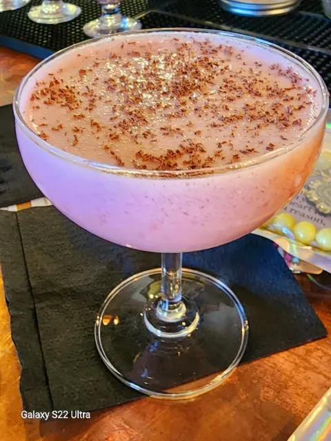 A Must-Visit in NOLA! 🍹🎉 – Drinks, Stories & Vibes!