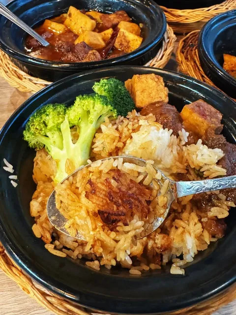 Have You Tried Braised-Style Clay Pot Rice in Rowland Heights? 