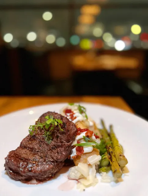 🍽️ Winnipeg🇨🇦 | Romantic Vibe Restaurant Perfect for Dates & Celebr